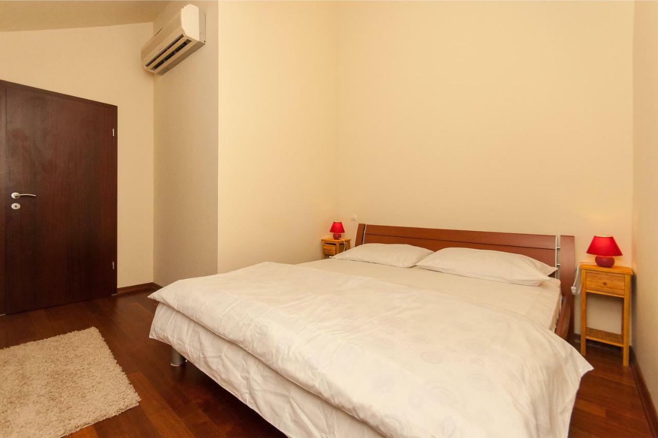 Modern New Flat Next To River Cetina Omis Exterior photo